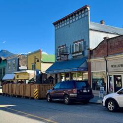 Historische Häuserfassaden in Kaslo