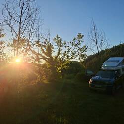 1ere soirée en paix totale au milieu de nulle part, ça fait du bien, ça change de l'Islande 😂