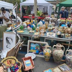 Colourful markets