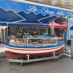 Seafood market's