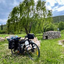 Encore une petite cabane de pierre