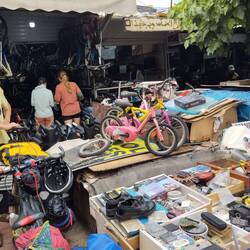 (Trödel)Markt in Casablanca - alles, was Bastler suchen gibt es hier!