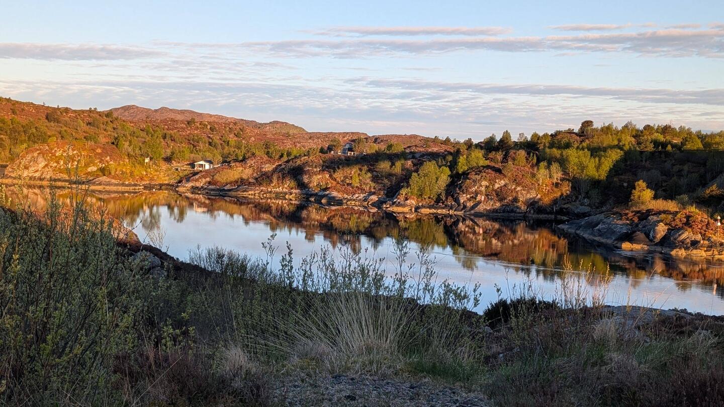 Faszinierend sind die Lichtspiele hier in den Fjorden