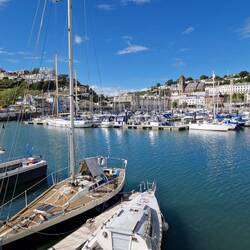 Der Hafen von Torquay