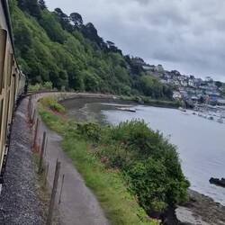 Dem River Dart entlang