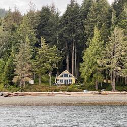 Home on Neville Point