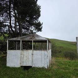 Brunch shelter - the only shelter on our track today!