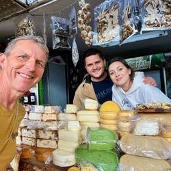 Provision de fromage et de saucisson