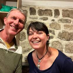 Avec Brigit au dîner, un chouette moment de partage en français autour de nos voyages