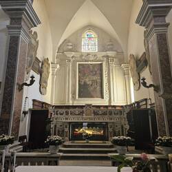 Inside St Assisi chapel