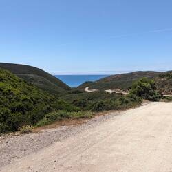 Abfahrt zum Praia de Vale Figueiras