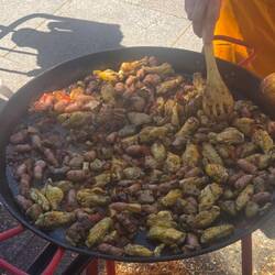 Lots of chicken and little sausages!