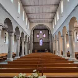In de kerk.