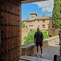 Nasrid Palace - huge door 😊