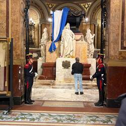 Tomb of San Martin in the cathedral that Pope Francis was from.