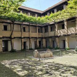 Mavrski šoping center.