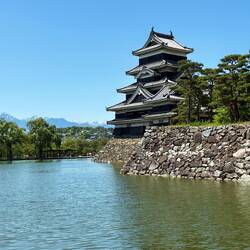 A Japanese National Treasure: Matsumoto Castle