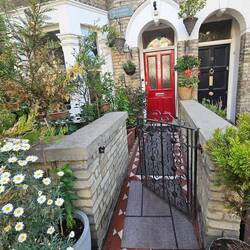 Unser B&B in Vauxhall am südlichen Themse-Ufer bezogen -