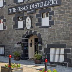 Oban's Destille, Robos erste Destille und der Start seiner Whiskyliebe