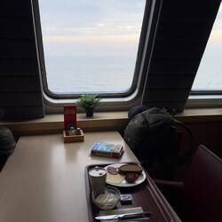 Frühstück mit Meerblick