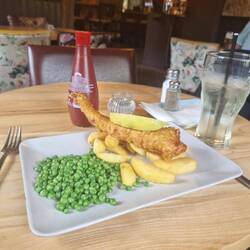 No hand pull ale again so lime and soda with Will's fish n chips