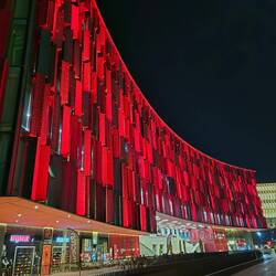 Fassade des 'Air Albania' Fussballstadions