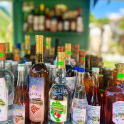 Et bien sûr des tas de liqueur à vendre