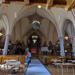 Die Hälfte der Kirche wurde zum Gemeindehaus umgewandelt