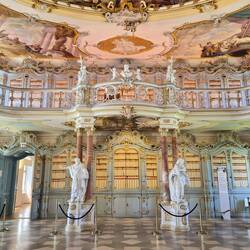Wat een prachtige zaal is dit.