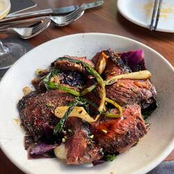 Rose wine skirt steak