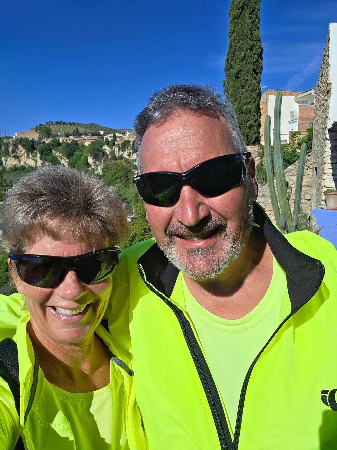 Ready to start our day in the saddle! So long, Alhama!