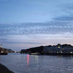 ... und nach Süden hin nach Battersea ...