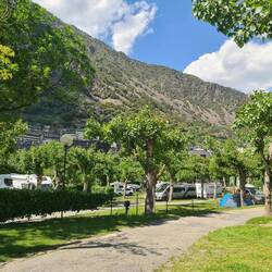 Im Camping am Hang, Sicht zum Südhang