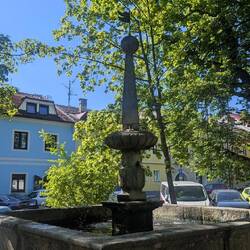 Kleiner Park in Frymburk