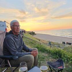 Draußen am Meer!🤩Aber der Wind ist frisch