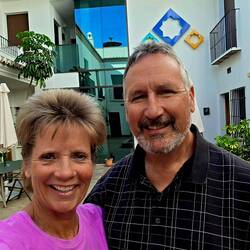 Me & Tom. So happy to be here and cycling again!😊