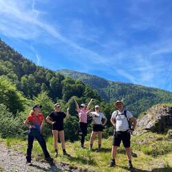 Very natural poses all round