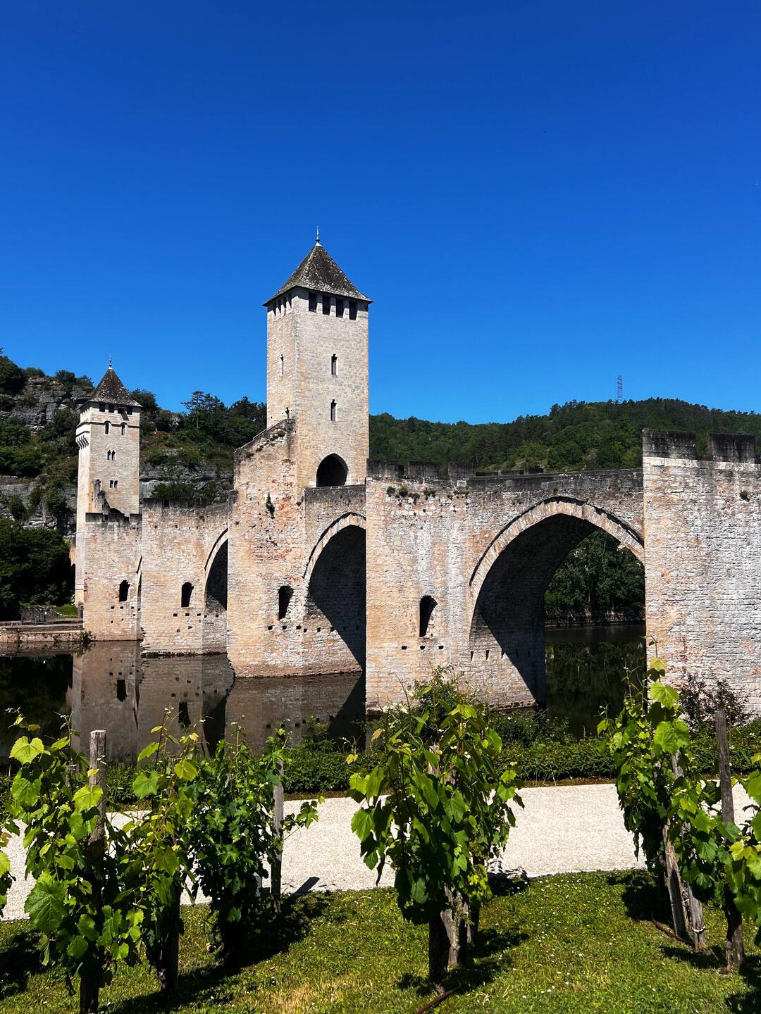 Die "Pont Valentre" das Wahrzeichen von Cahors