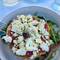 Dakos, ein Gerstenzwieback mit Tomaten, Feta, Salat, Olivenöl ! Muss man probiert haben !