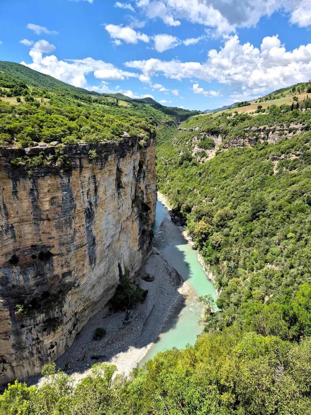 Osum - Canyon