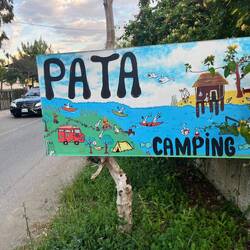 Super état d'esprit dans ce camping très abordable (15€ la nuit)