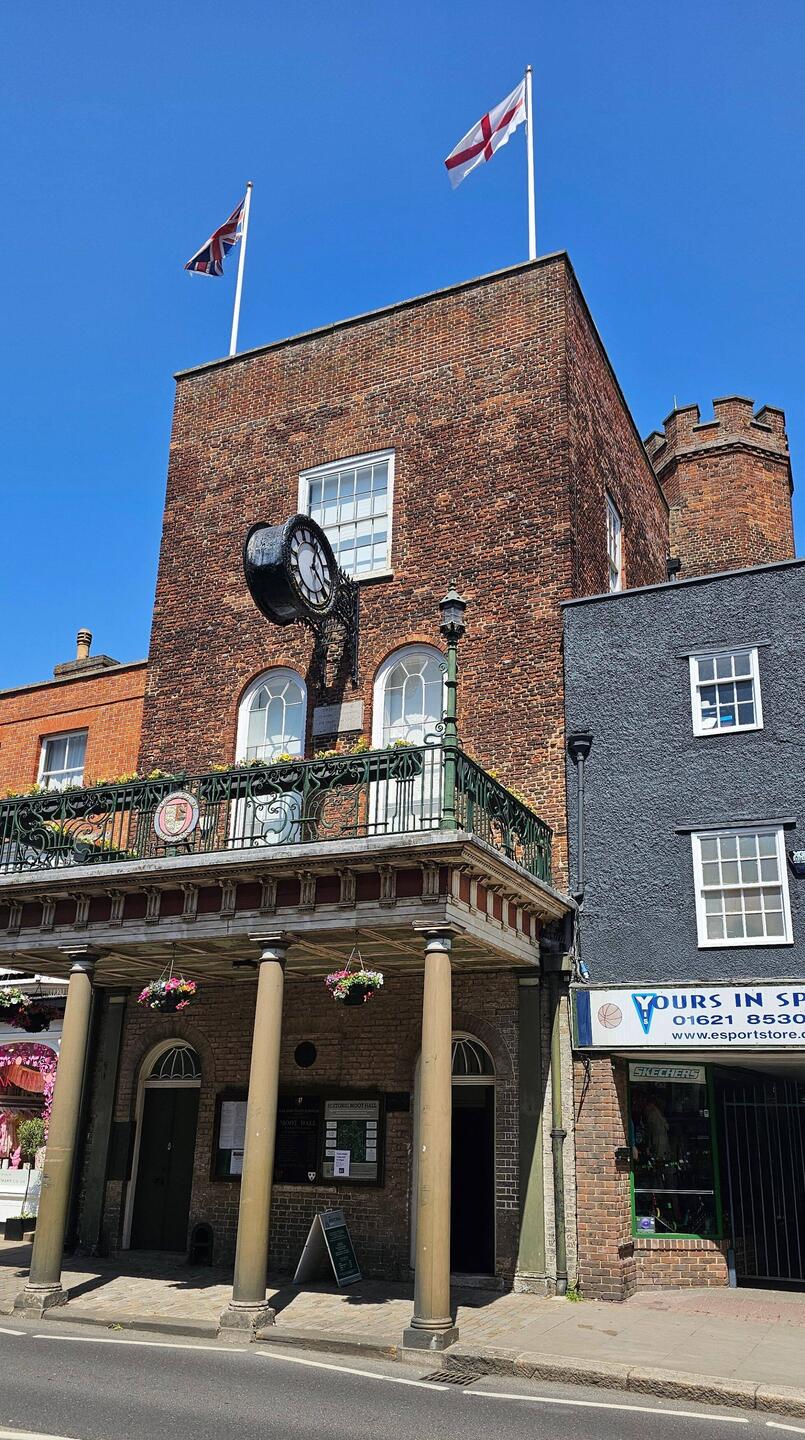 Moot hall