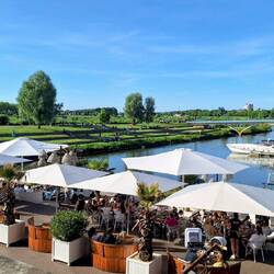 BLVD...sehr coole Location an der Maas