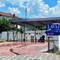 Ici il y a des stations LavAZH à tous les coins de rue. A quand les stations de LavBZH en Bretagne ?