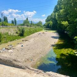 Les cours d'eau et rivières dans un état déplorable, jonchés de déchets