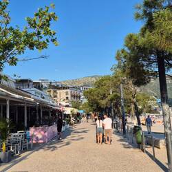 Kleine Promenade in Himara