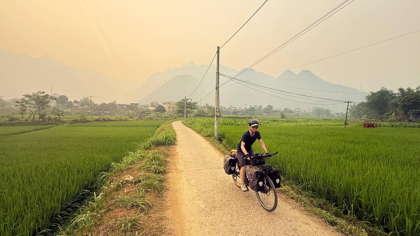 Leaving Mai Chau
