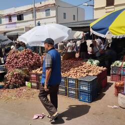 Es ist viel los auf dem Markt