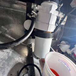 Fuel polisher maintenance: the cap doesn't drop down all the way :( .