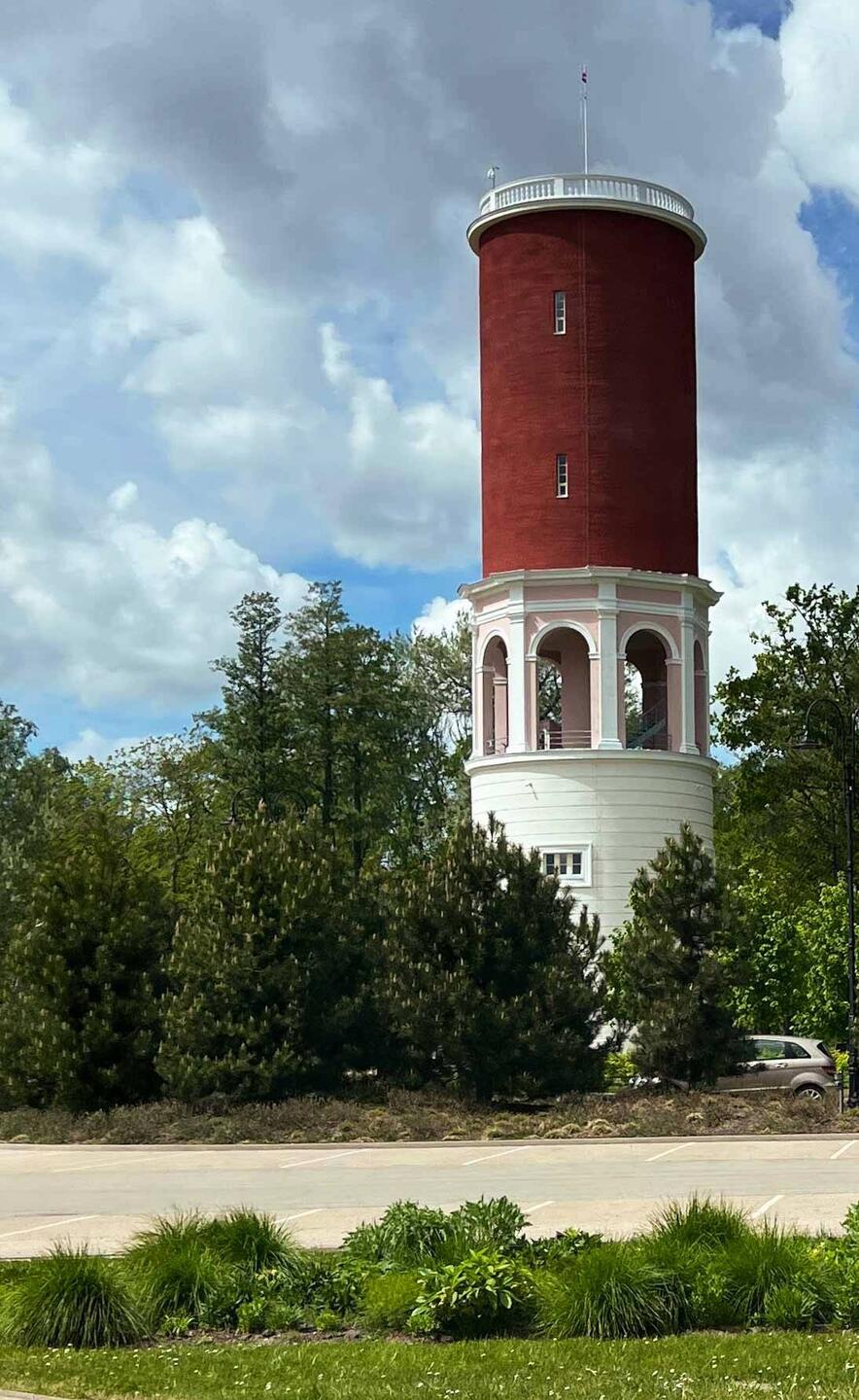 Aussichtsturm in Kemeri am Kurpark